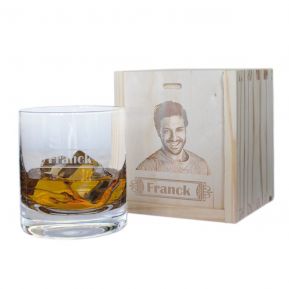 Bicchiere whisky con nome inciso e cofanetto foto