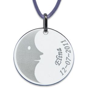 Ciondolo inciso con motivo decorativo Ciondolo inciso con motivo decorativo