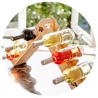 Vino con bicchiere